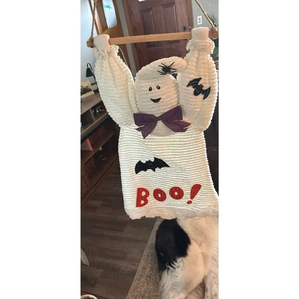 Vtg BOO White Chenille 3D Ghost Spider Attached Wooden Dowel & Hanger Bats Bow